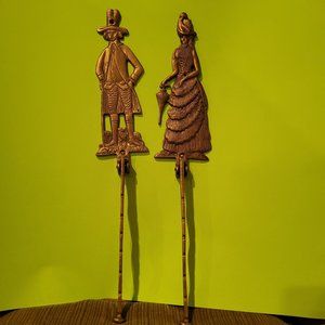 VINTAGE hooks bronze ( ? )